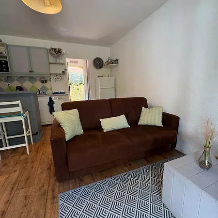 Apartamento Avec Clim Pour 4 En Avec Piscine Saint-Raphaël