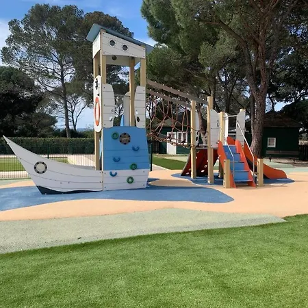 Appartement Avec Clim Pour 4 En Avec Piscine Saint-Raphaël