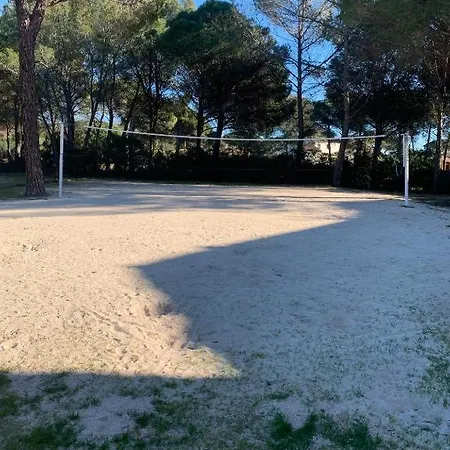 Avec Clim Pour 4 En Résidence Avec Piscine